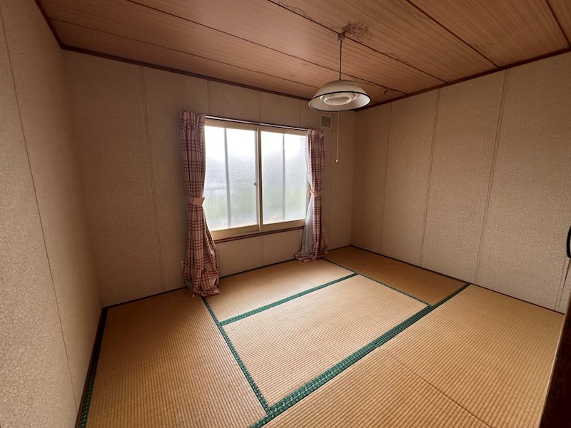 美幌町字日の出２丁目１６　戸建て 内観写真（リビング以外の居室）