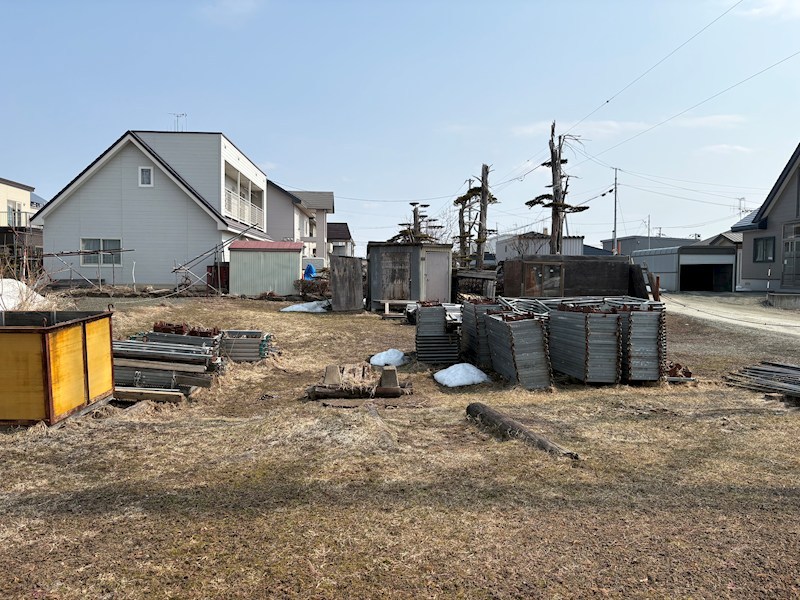 とん田西町２１５番　土地 現地写真