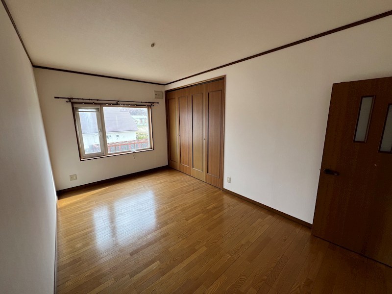 相内町２８９番　戸建て 内観写真（リビング以外の居室）