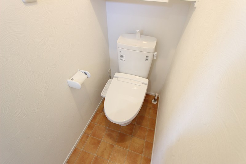 文京町６６３番　共同住宅 内観写真（トイレ）