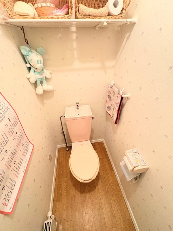大正１２７番　戸建て 内観写真（トイレ）