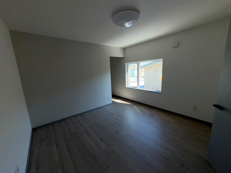 清見町７４番　戸建て 内観写真（リビング以外の居室）