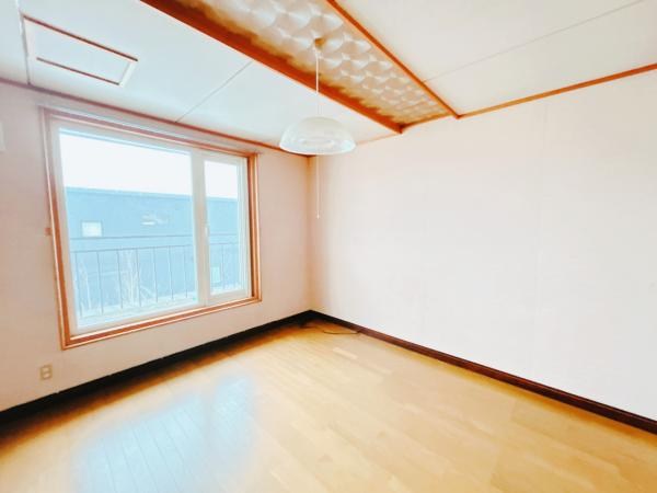 並木町５１０番　戸建て　 内観写真（リビング以外の居室）