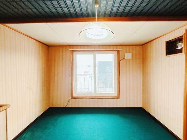 並木町５１０番　戸建て　 内観写真（リビング以外の居室）