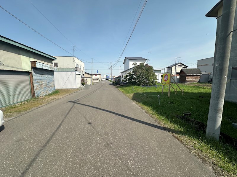 美幌町字青山北４９番　土地 現地写真（前面道路含む現地写真）