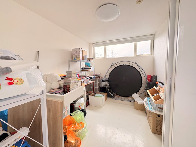 無加川町６３９番　戸建て 内観写真（リビング以外の居室）