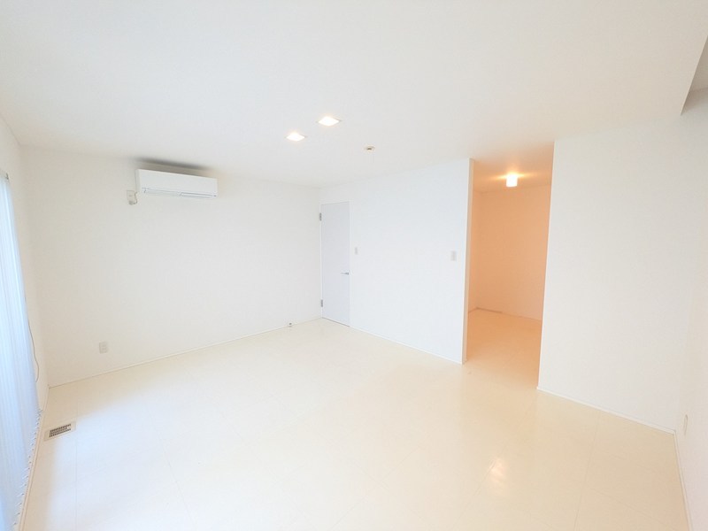 無加川町６３９番　戸建て 内観写真（リビング以外の居室）