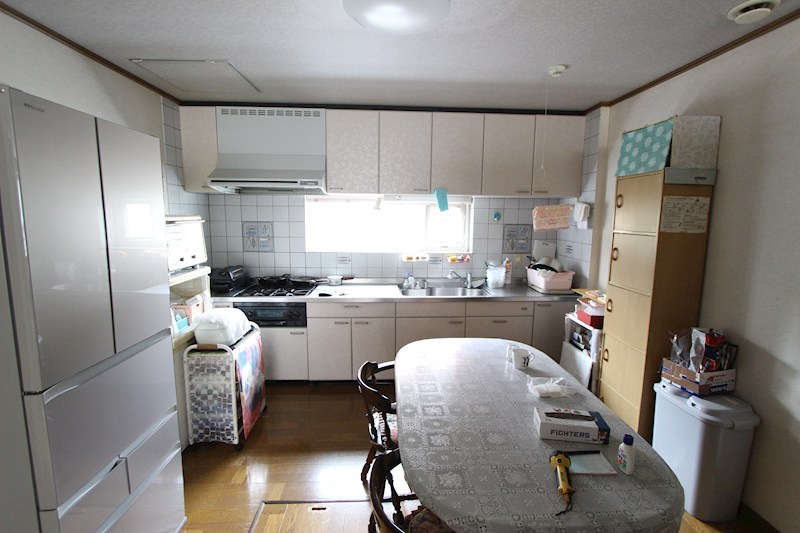 端野町三区３８９番　戸建て 内観写真（キッチン）