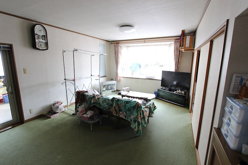 端野町三区３８９番　戸建て 内観写真（リビング）