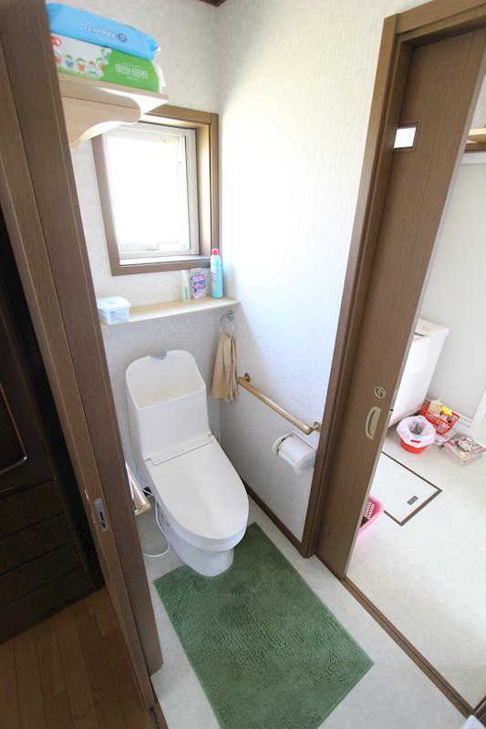 北進町１丁目２９番　戸建て 内観写真（トイレ）