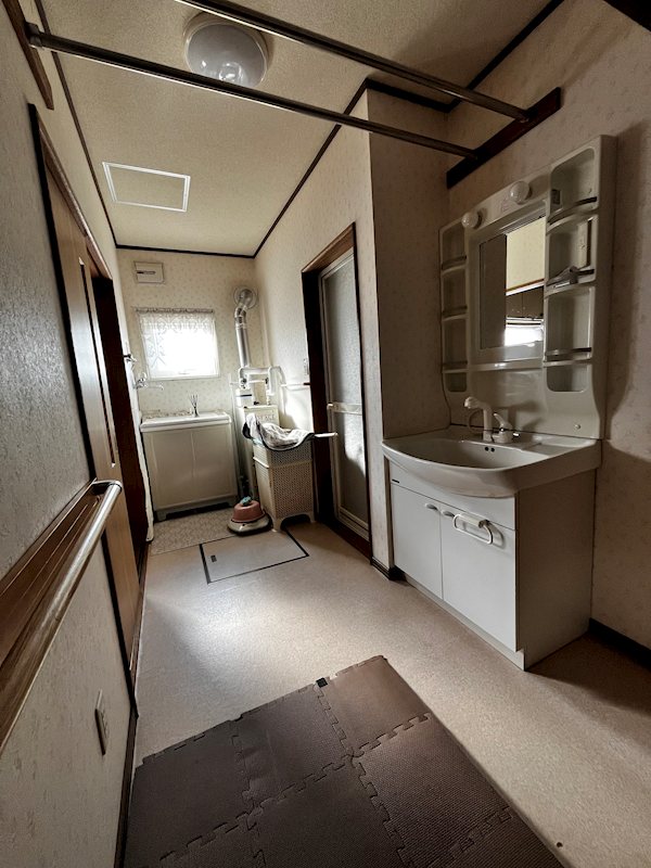 美幌町字日の出１丁目２０番　戸建て 内観写真（洗面台・洗面所）
