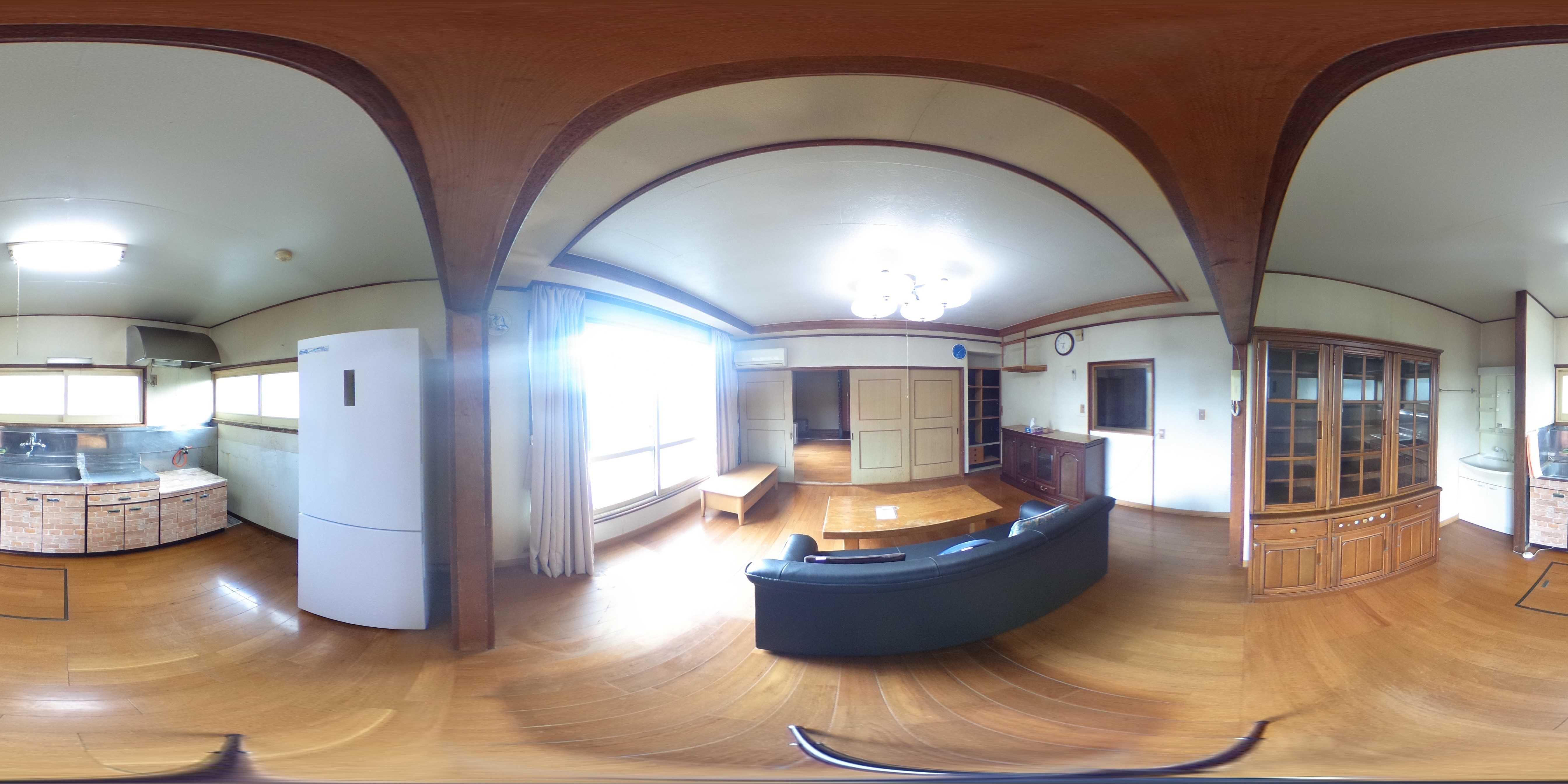川東３４０番　戸建て 内観写真（リビング）