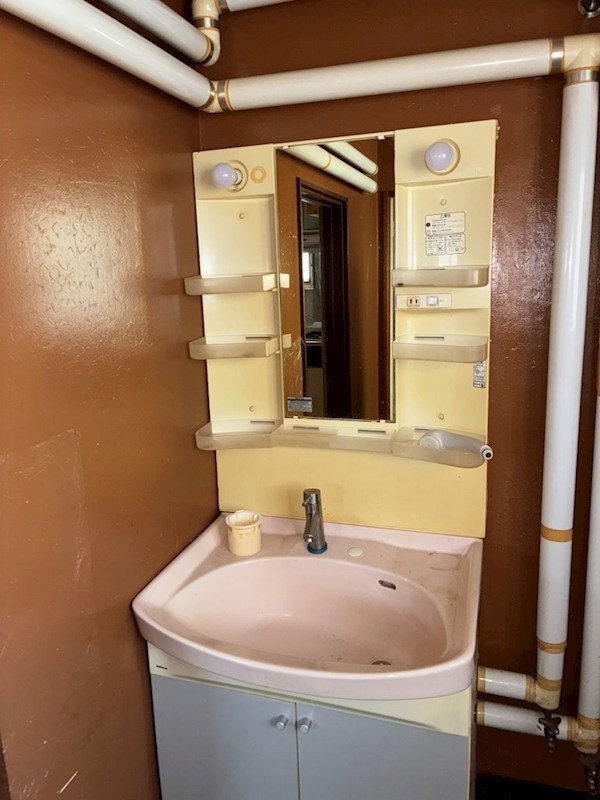 広明町１９９番　戸建て 内観写真（洗面台・洗面所）