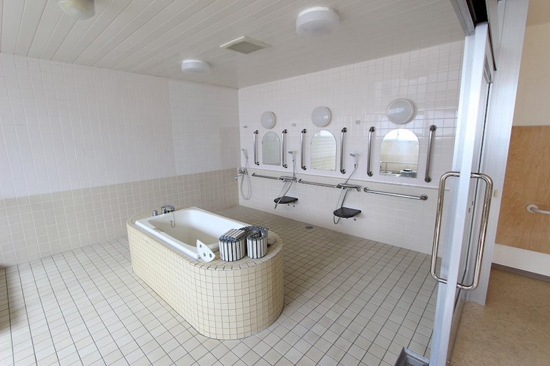 美芳町１０丁目１番　寄宿舎 内観写真（浴室）