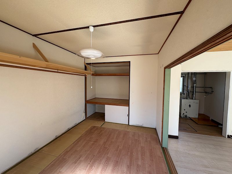 東相内町６５１番　戸建て 内観写真（リビング以外の居室）