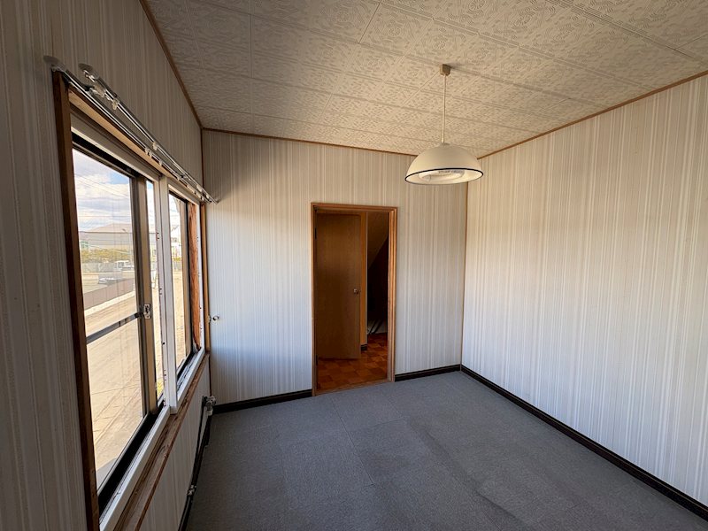 東相内町６５１番　戸建て 内観写真（リビング以外の居室）