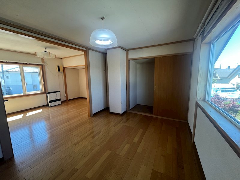 美幌町字稲美１０５番　戸建て 内観写真（リビング以外の居室）