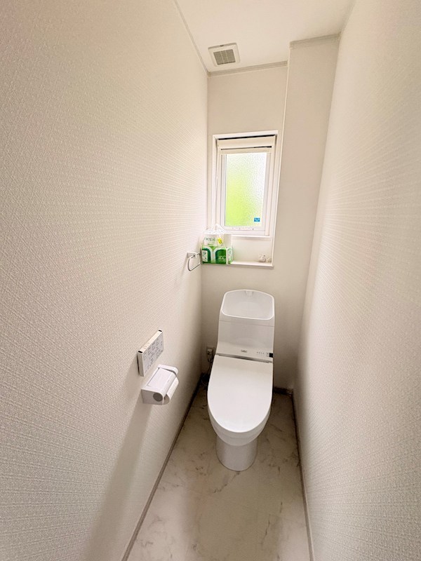 東三輪４丁目１６番　戸建て 内観写真（トイレ）