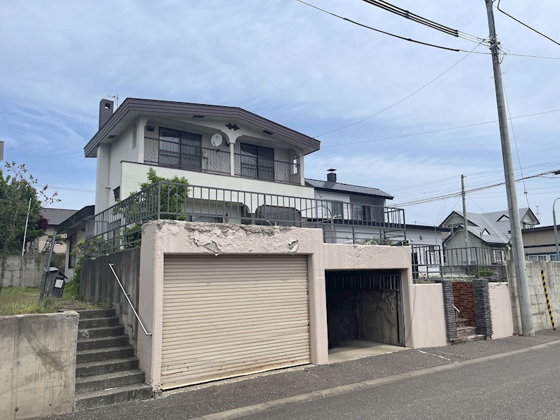 美山町西５丁目５０番　戸建て 現地写真