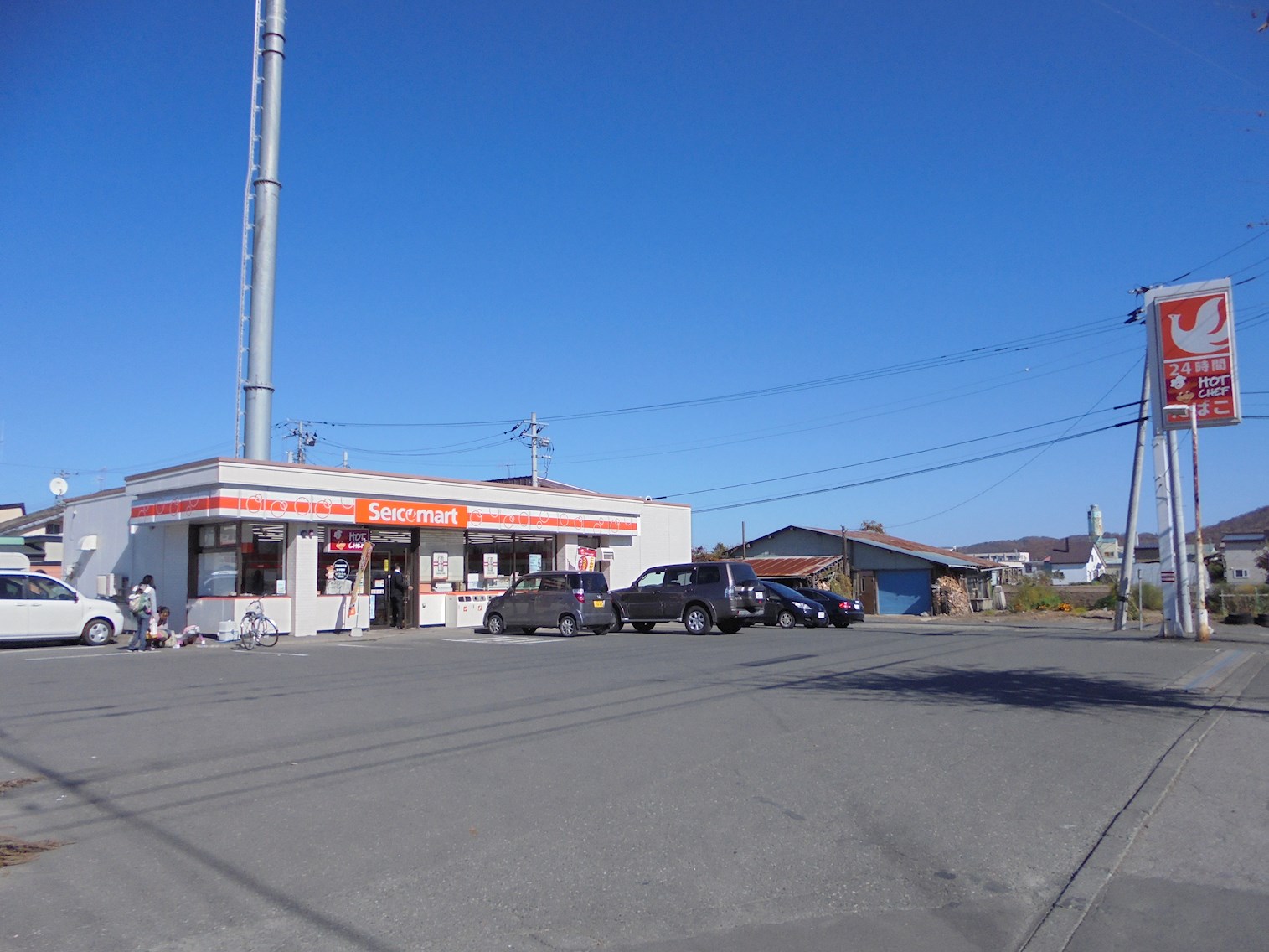 川沿町１２４番　戸建て コンビニ