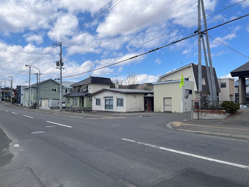 高栄東町3丁目156番　土地 現地写真（前面道路含む現地写真）