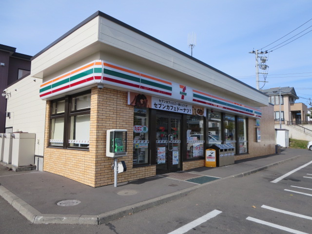 高栄東町3丁目156番　土地 コンビニ