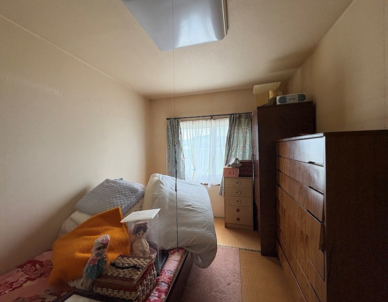 上ところ７８番　戸建て 内観写真（リビング以外の居室）