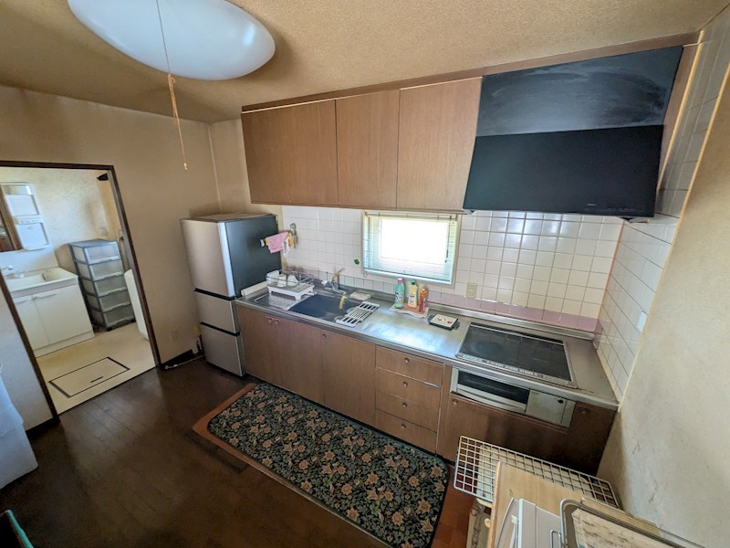 緑町３丁目２番　戸建て 内観写真（キッチン）