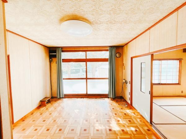 美幌町字鳥里４丁目３番　戸建て 内観写真（リビング）