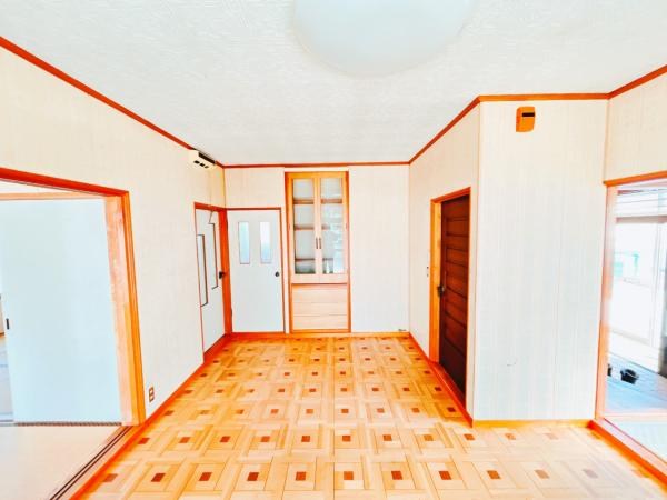 美幌町字鳥里４丁目３番　戸建て 内観写真（リビング）
