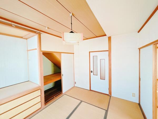 美幌町字鳥里４丁目３番　戸建て 内観写真（リビング以外の居室）