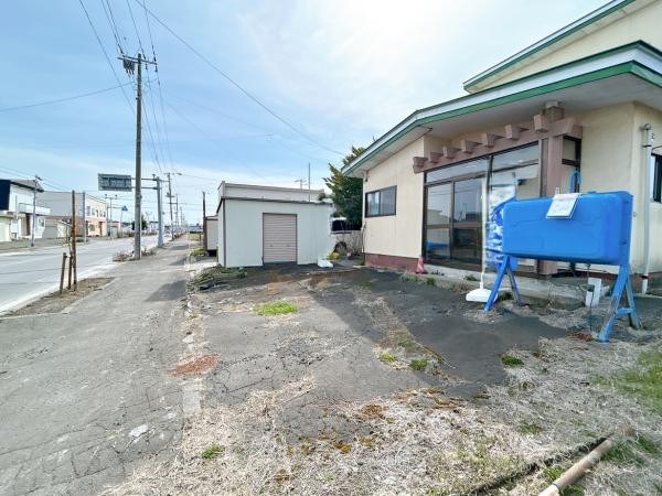 美幌町字鳥里４丁目３番　戸建て 現地写真（駐車場）