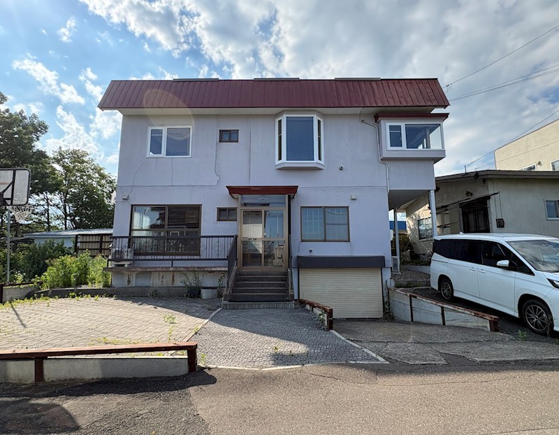 三楽町１９４番　戸建て 現地写真