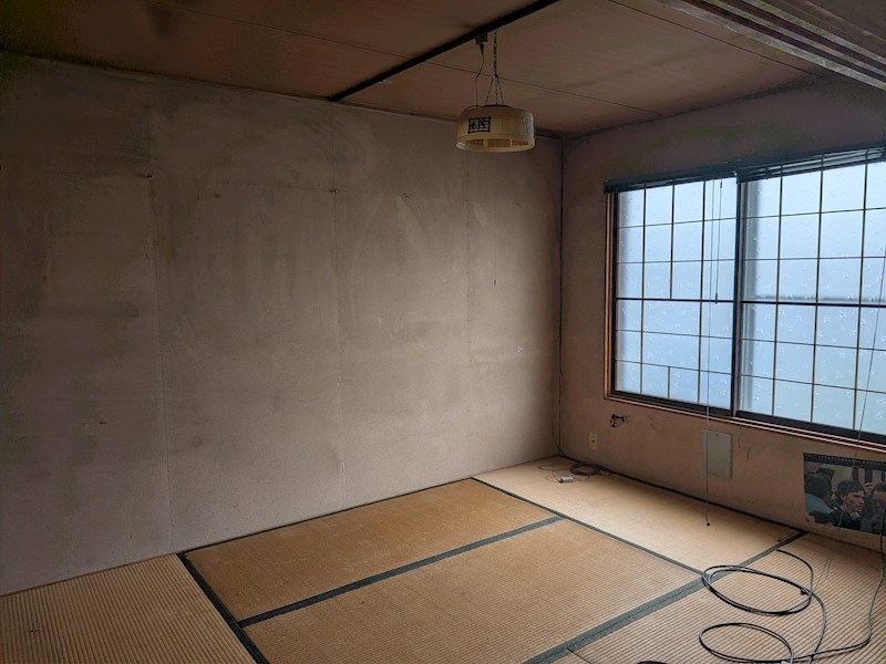 美山町南７丁目４番　戸建て 内観写真（リビング以外の居室）