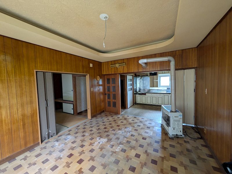 豊地１０３番　戸建て 内観写真（リビング）