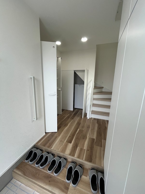 田端町７１番　戸建て 現地写真（玄関）