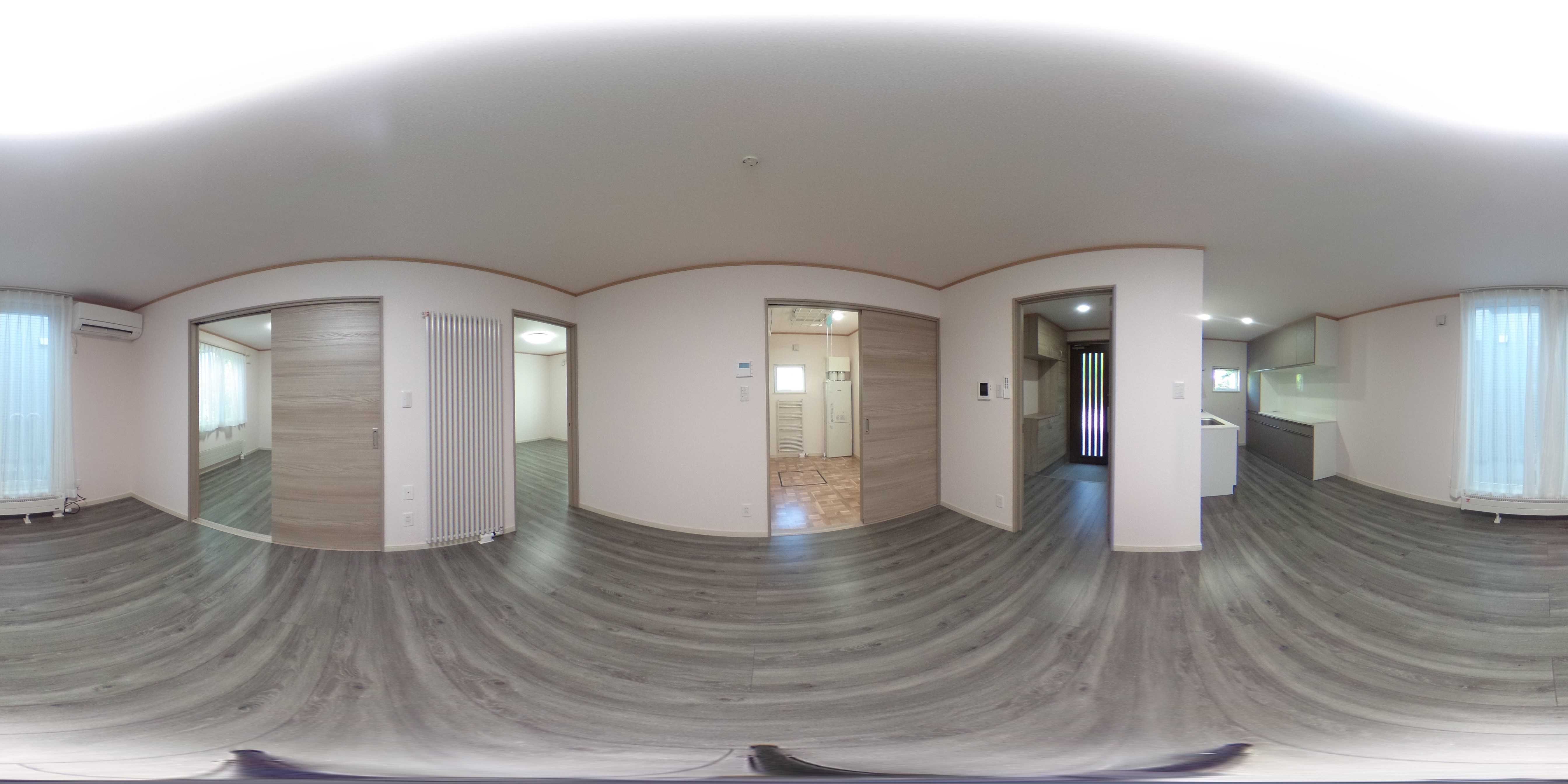 美芳町９丁目２番　戸建て 内観写真（リビング）