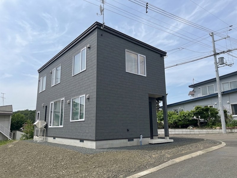 高栄東町４丁目１６１番　戸建て 現地写真