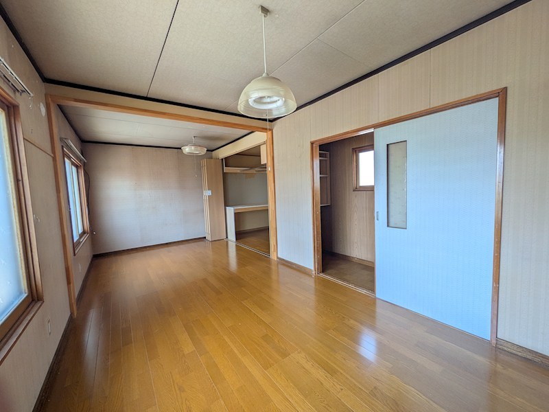 北７条東４丁目５番　戸建て 内観写真（リビング以外の居室）