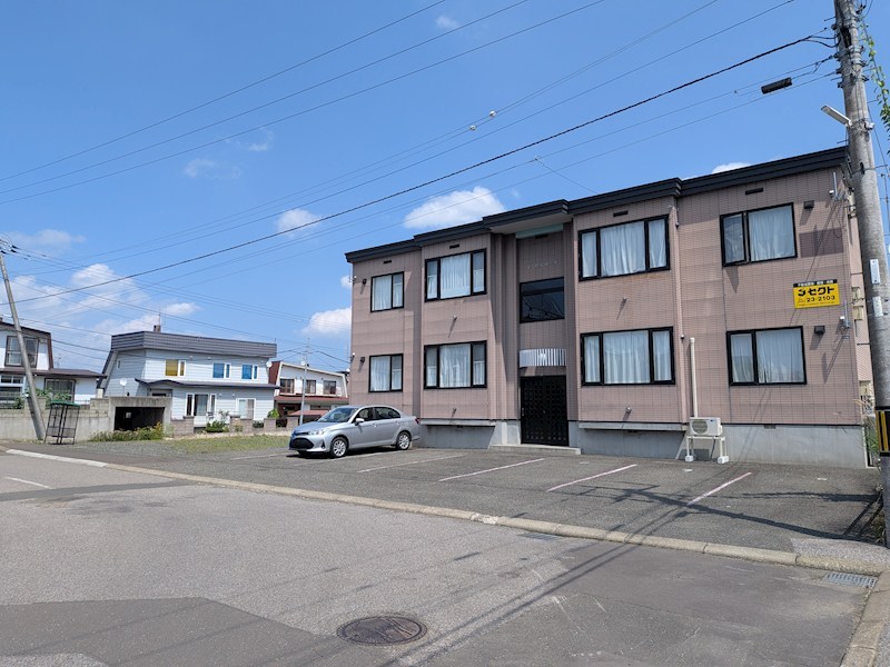 高栄東町１丁目１５０番　共同住宅 現地写真