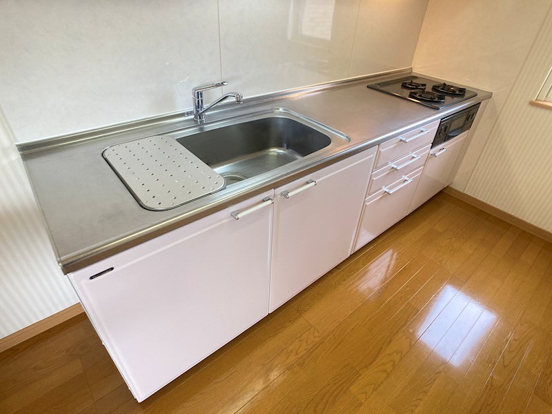 泉町４丁目１６７番　戸建て 内観写真（キッチン）