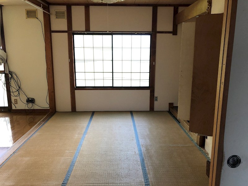 高栄東町２丁目１５３番　戸建て 内観写真（リビング以外の居室）