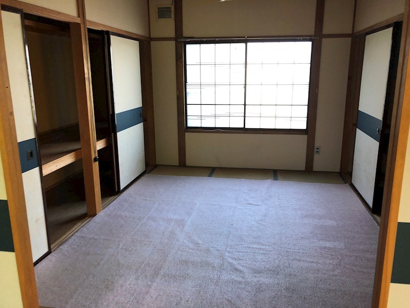 高栄東町２丁目１５３番　戸建て 内観写真（リビング以外の居室）