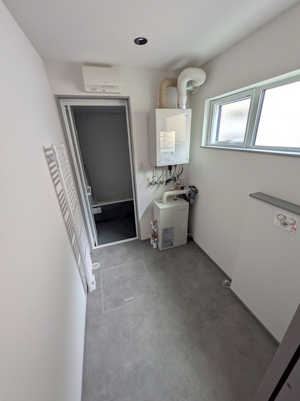 光西町１９５番　戸建て 内観写真（洗面台・洗面所）