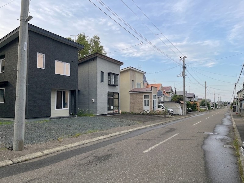 緑ヶ丘６丁目２９番　戸建て 現地写真（前面道路含む現地写真）