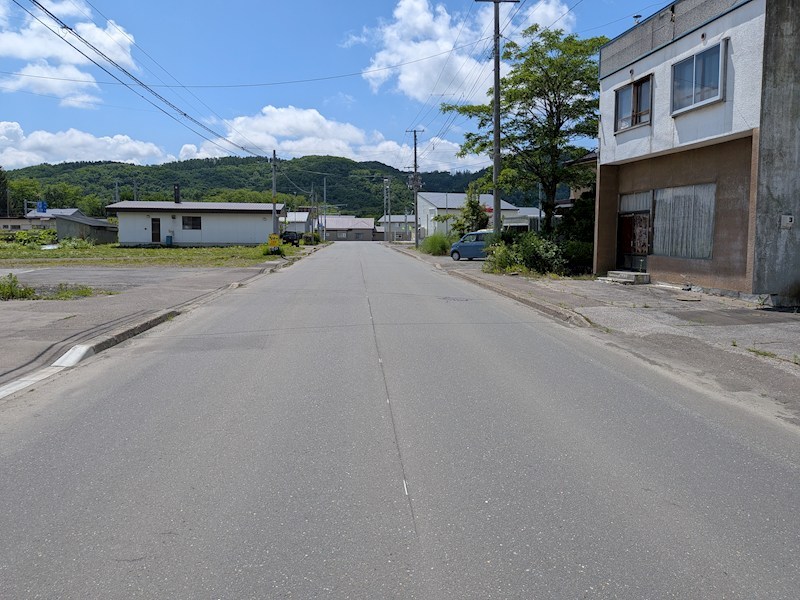 東相内町２２３番　土地 現地写真（前面道路含む現地写真）