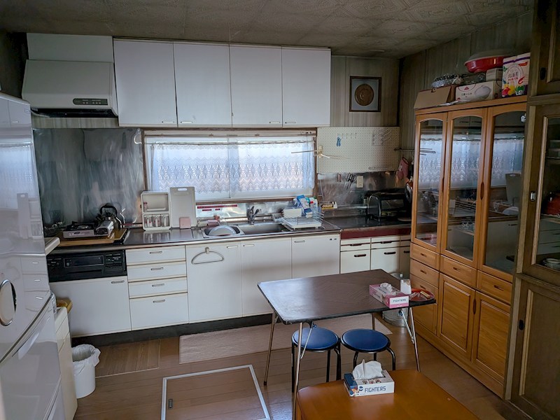 留辺蘂町旭中央２９番　戸建て 内観写真（キッチン）