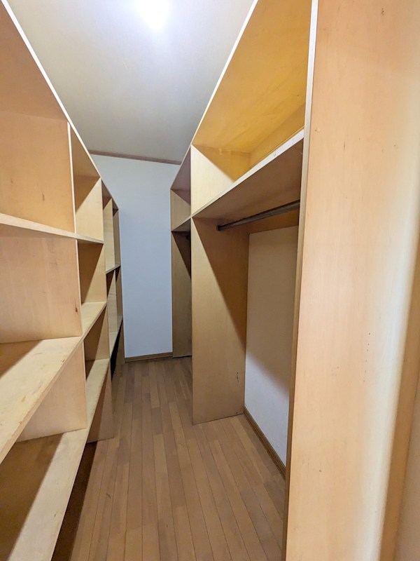 美芳町６丁目１番　戸建て 内観写真（収納）