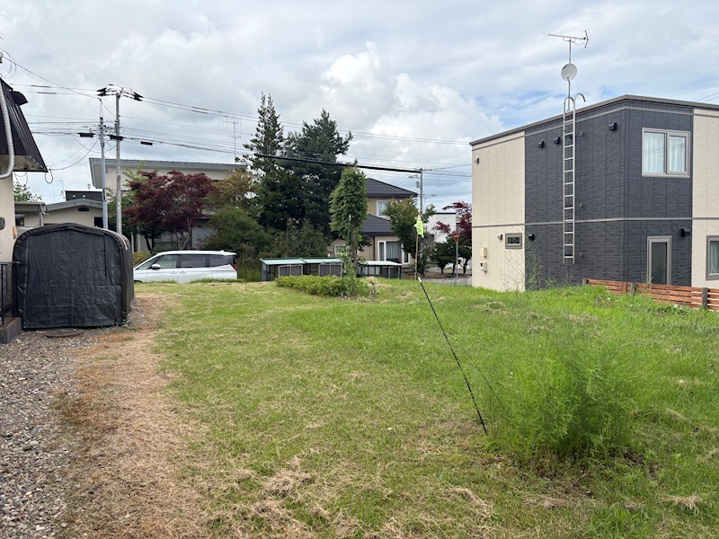 美山町西５丁目４７番　土地 現地写真