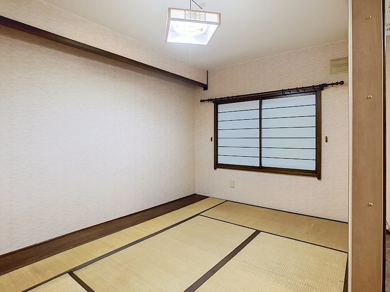 無加川町４２９番　戸建て 内観写真（リビング以外の居室）